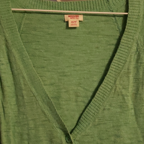 Green layering sweater - Picture 2 of 3